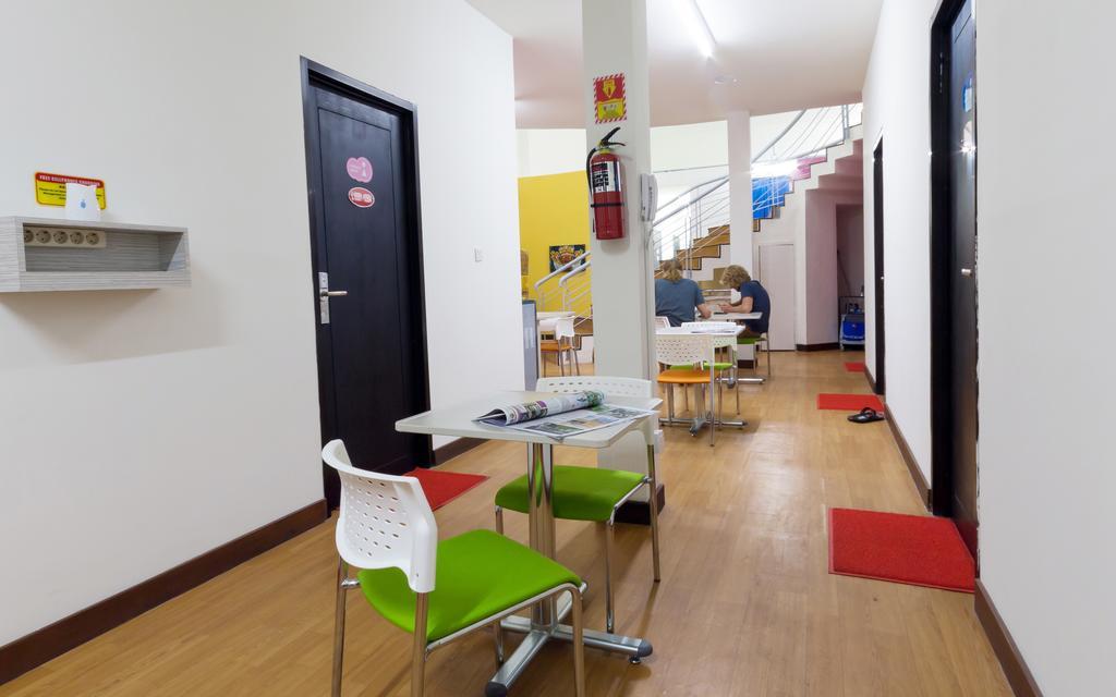 Cx Hostel Kuta Raya Zewnętrze zdjęcie