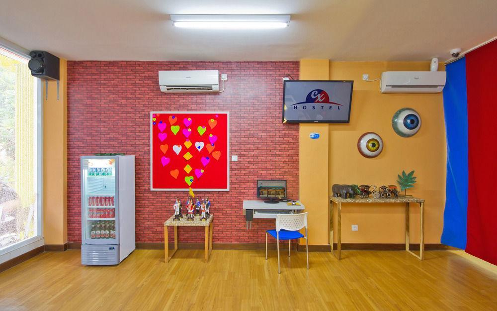 Cx Hostel Kuta Raya Zewnętrze zdjęcie