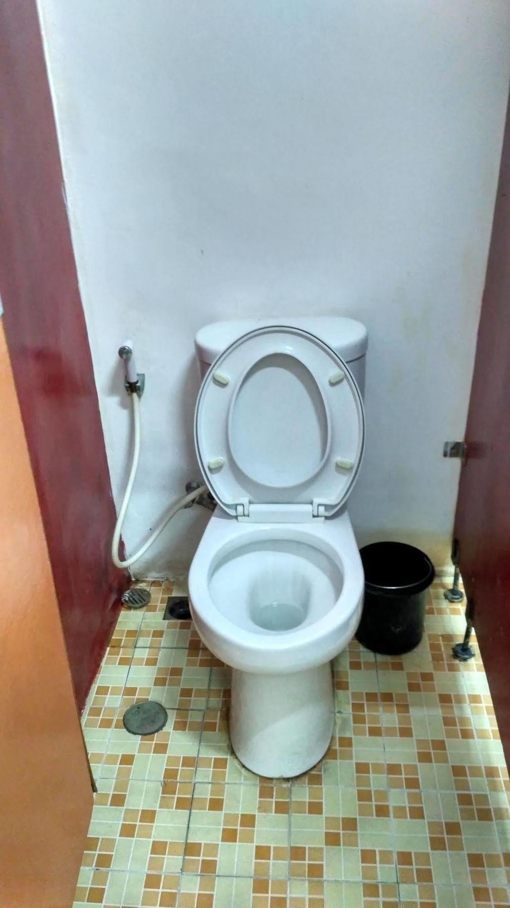 Cx Hostel Kuta Raya Zewnętrze zdjęcie
