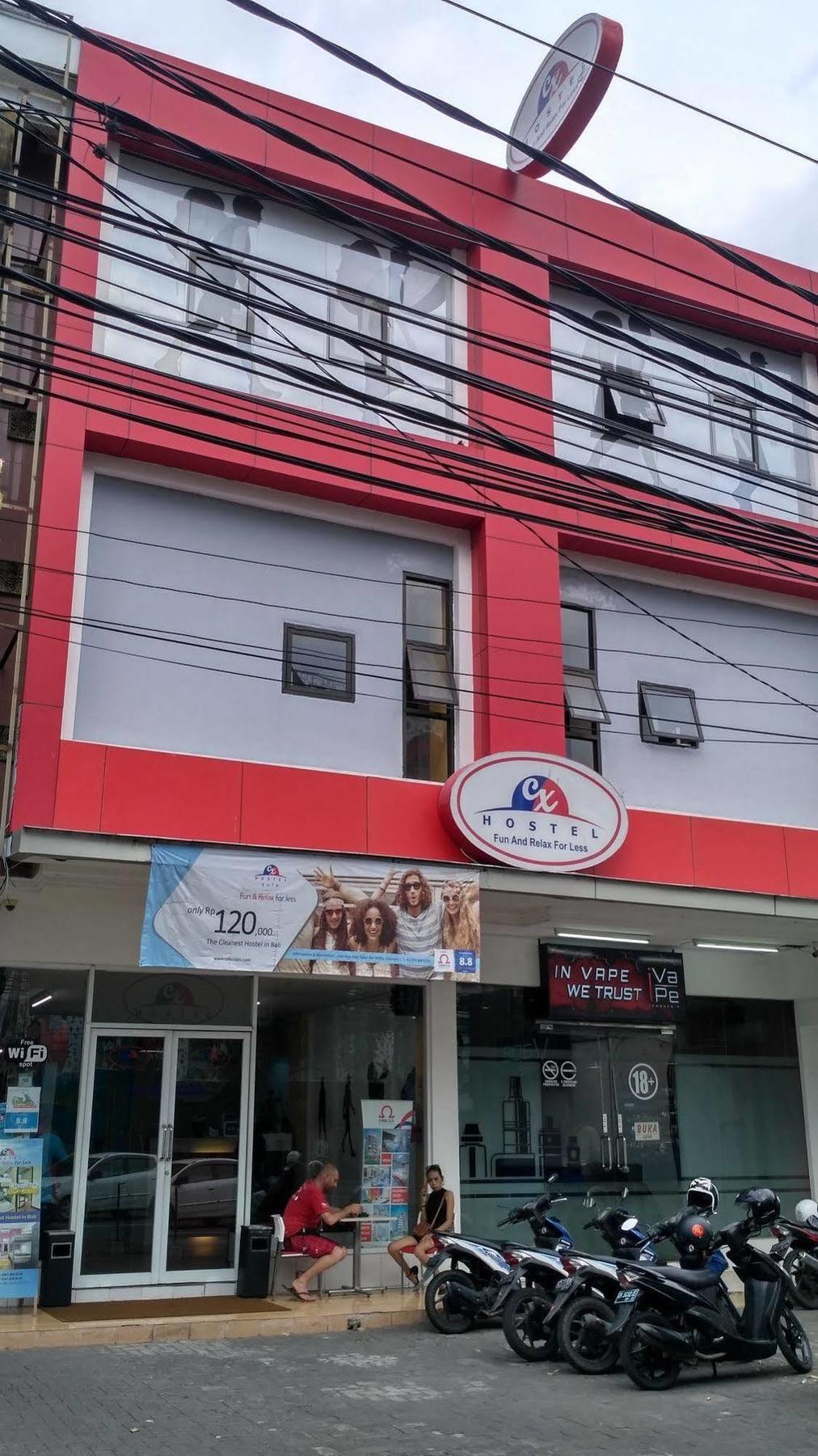 Cx Hostel Kuta Raya Zewnętrze zdjęcie