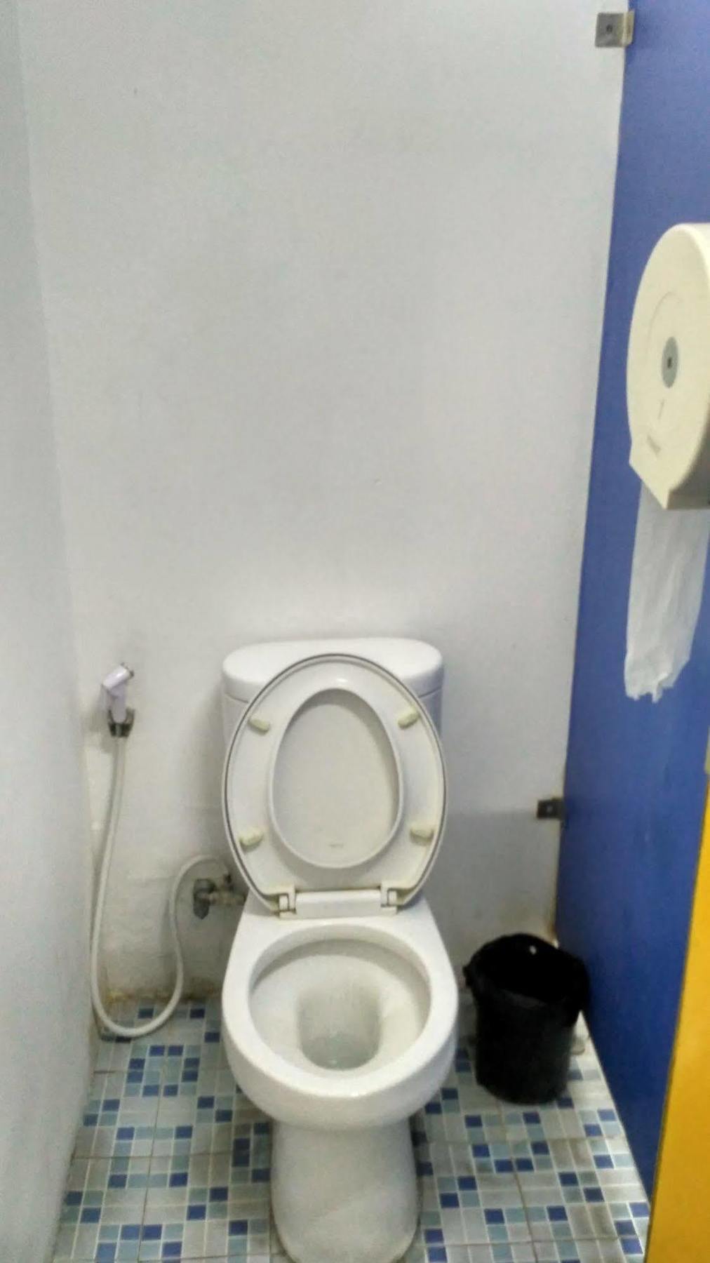 Cx Hostel Kuta Raya Zewnętrze zdjęcie